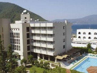 Hotel Blue Rainbow